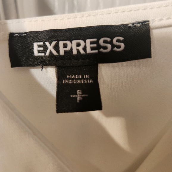 EUC draped surplice cami - Picture 3 of 9